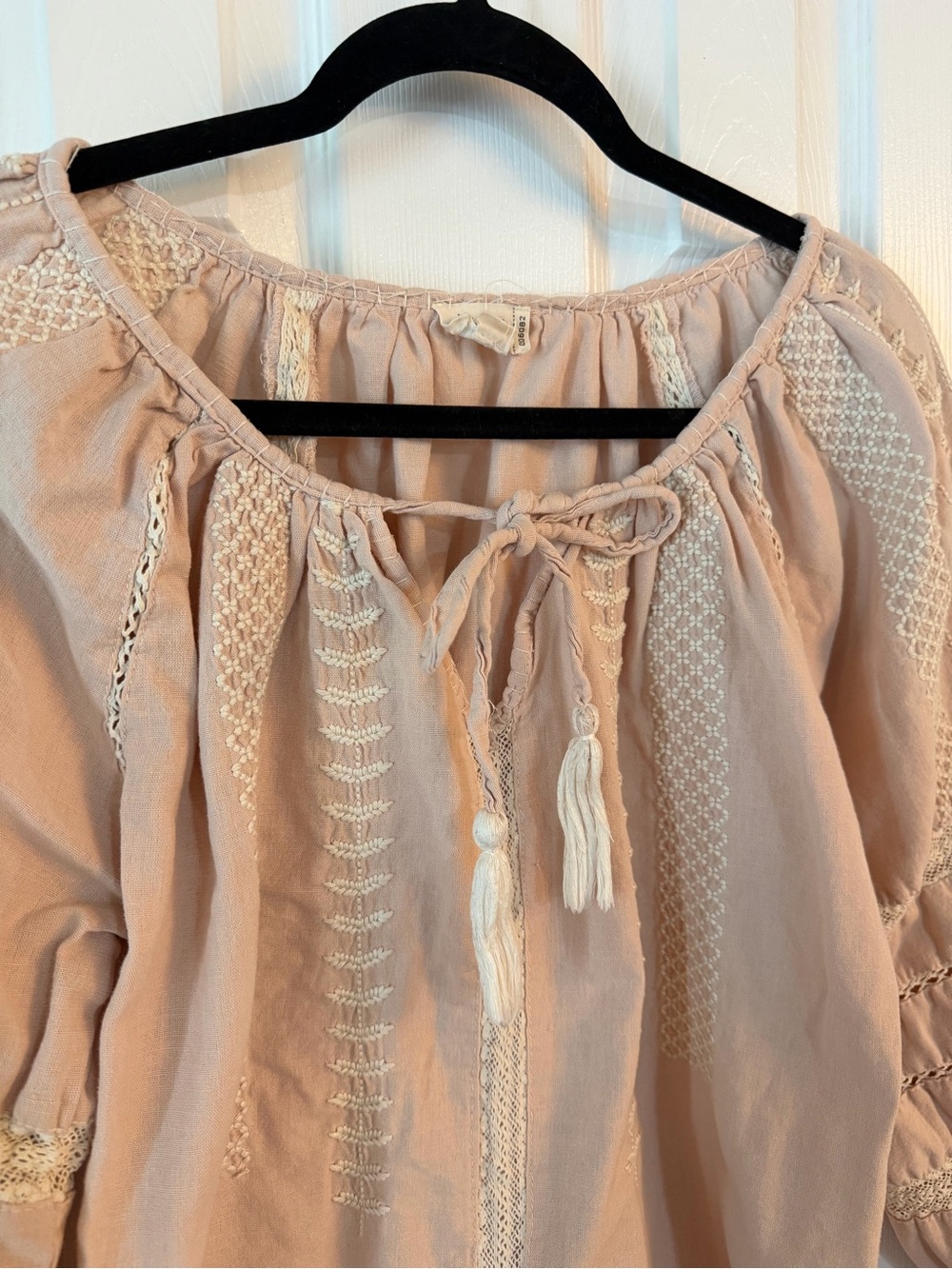 Nicole Miller Artelier Blush Embroidered Boho Peasant Top Medium Cotton - Picture 3 of 6